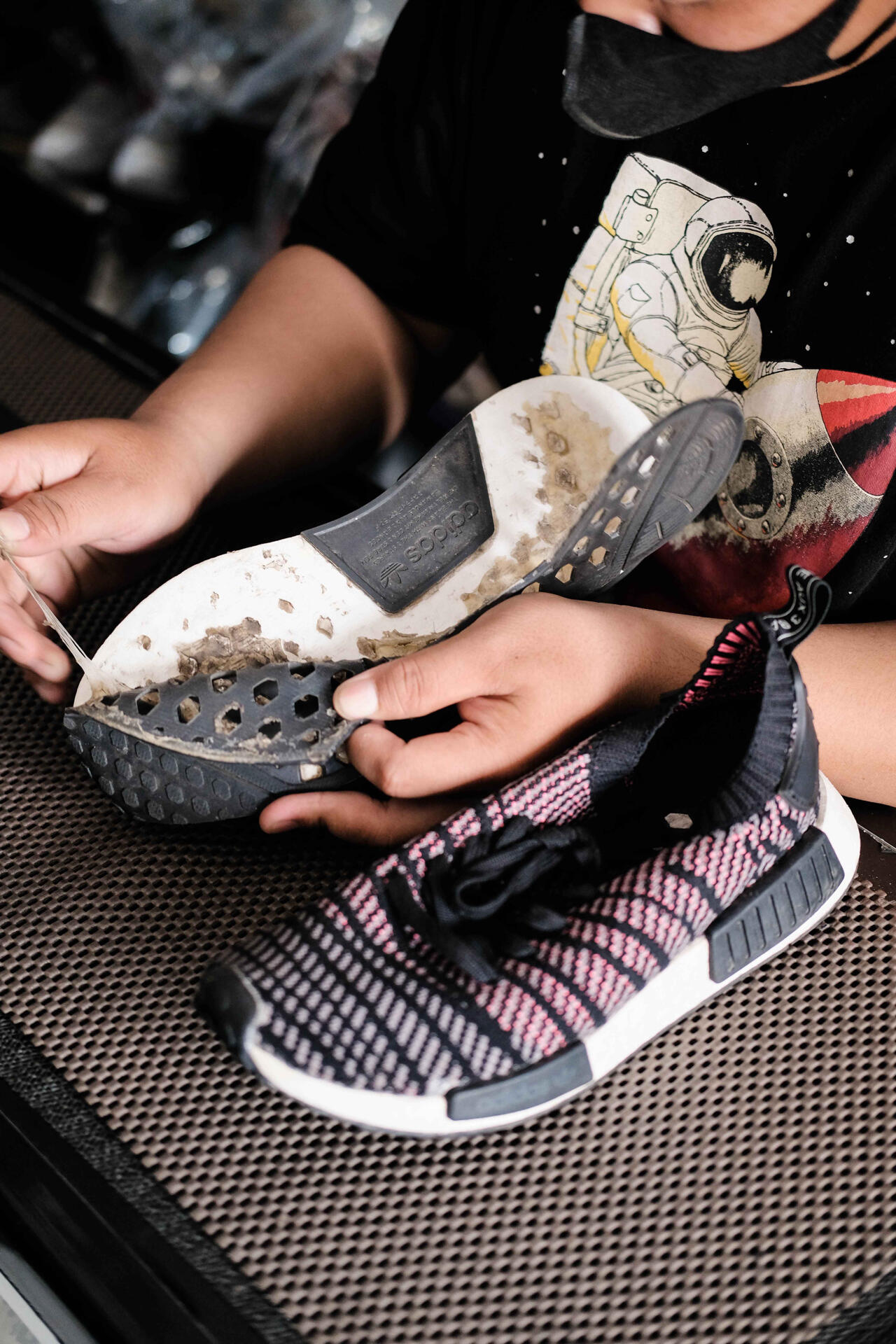 SoulSepatu-Shoe-Reparation